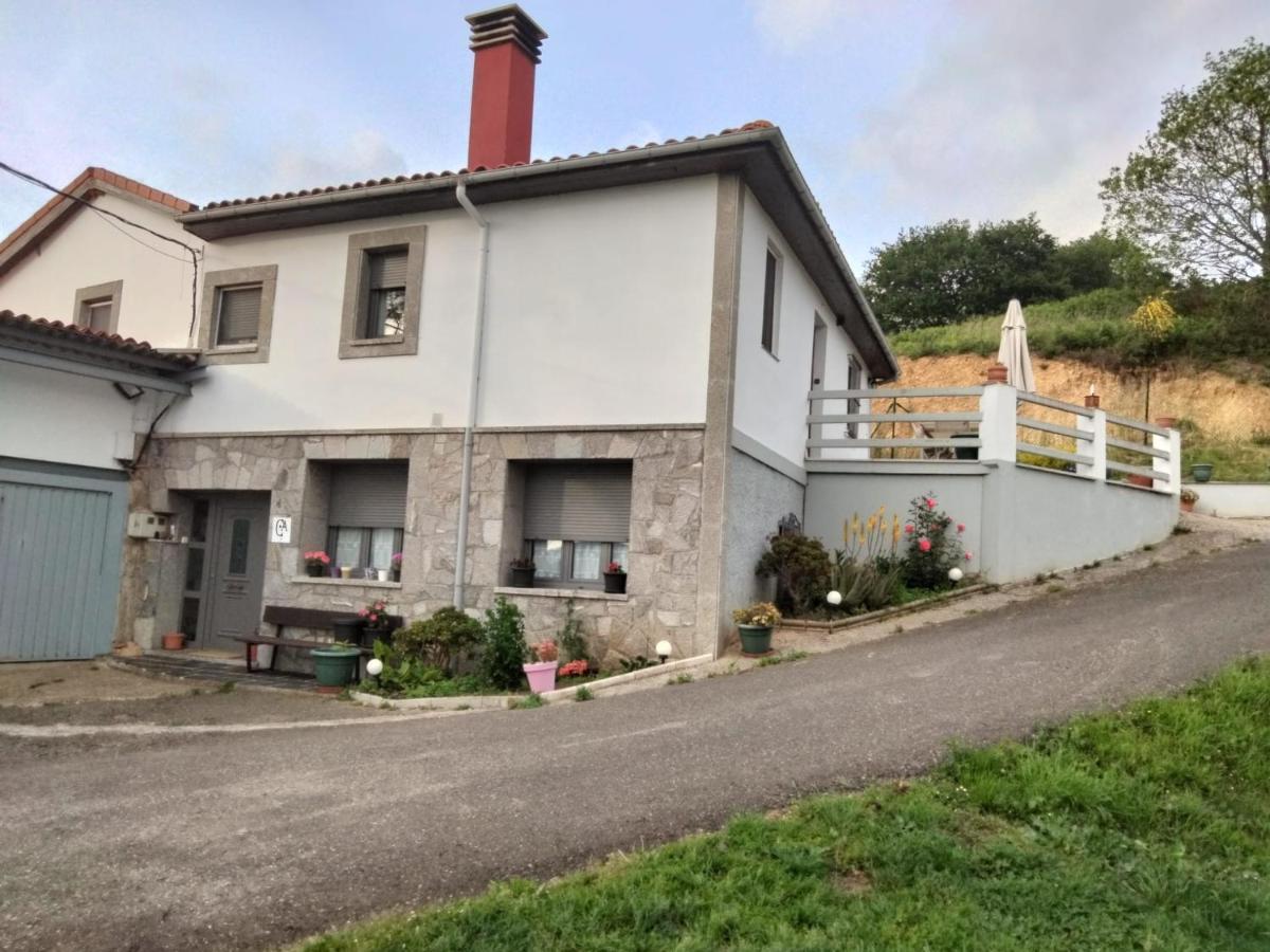 Alvares De Corvera Homestay *